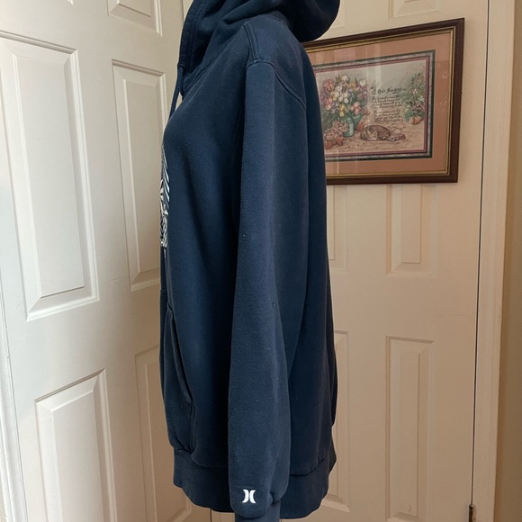 EUC Hurley Navy Pullover Hoodie with Red & Light Blue Graphic - Picture 5 of 8